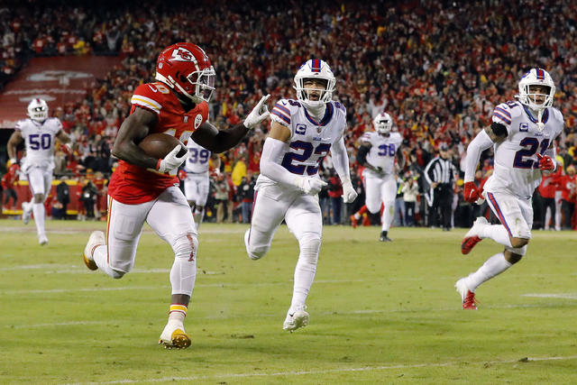 Bills vs. Chiefs final score: Patrick Mahomes rescues Chiefs twice in wild  overtime win over Bills in divisional round - DraftKings Network