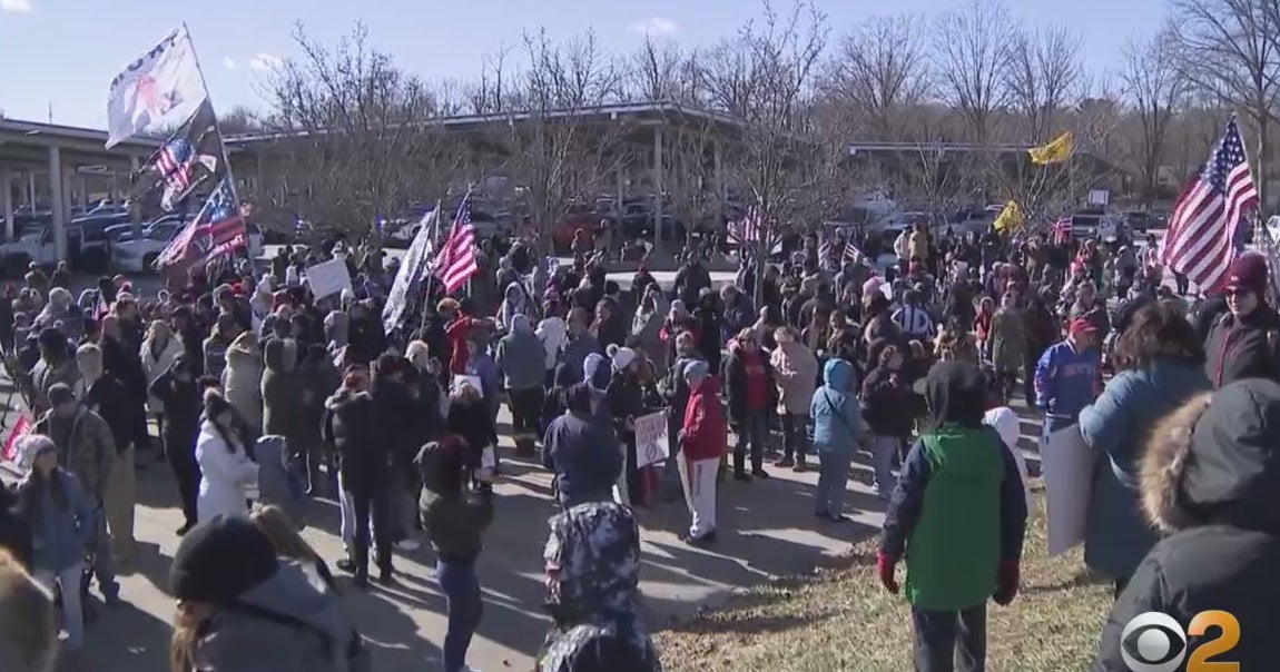 New York State Mask Mandate To Stay In Effect - CBS New York