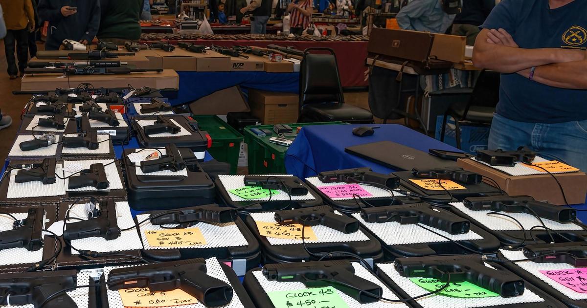 Justice Department moves to close "gun show loophole"