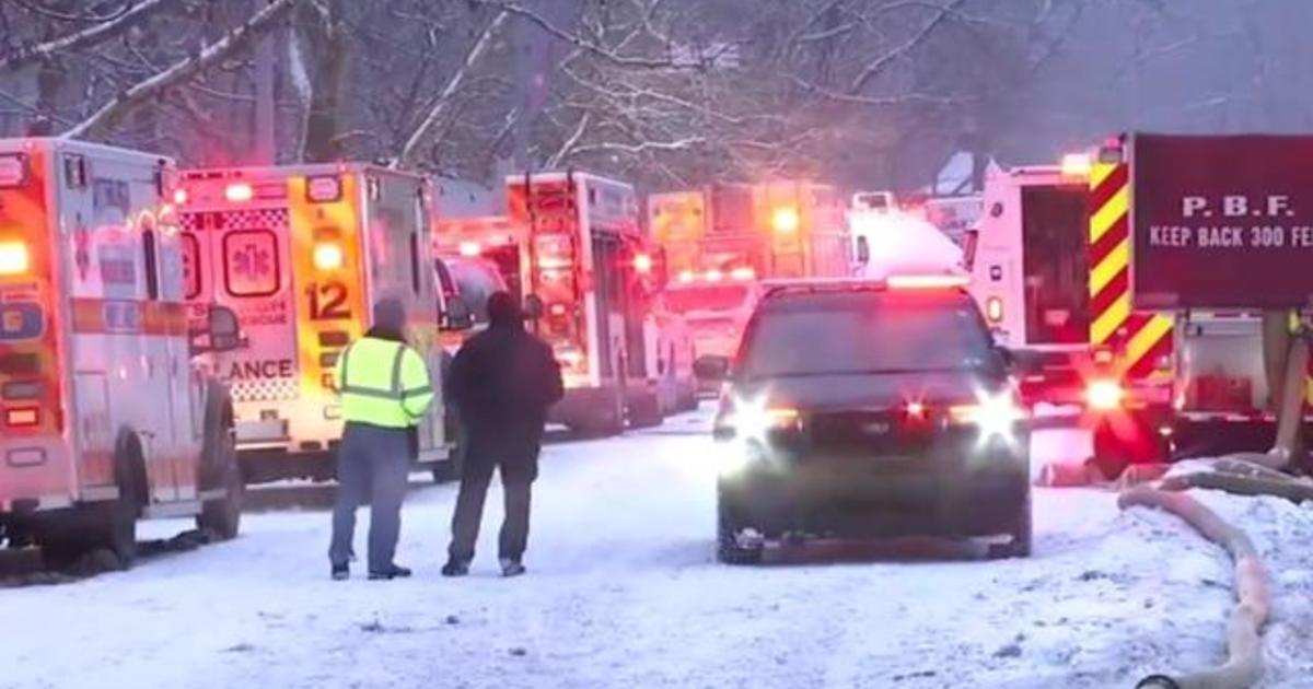 "It's a surreal scene" Pittsburgh bridge collapses ahead of Biden's