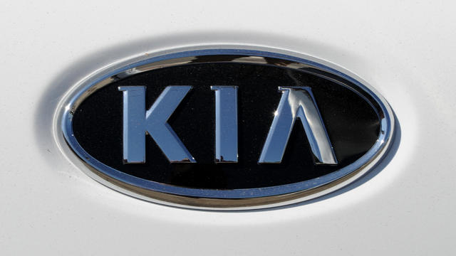 Kia-logo.jpeg 