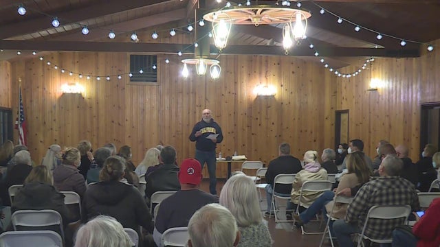homeless-shelter-community-meeting.jpeg 