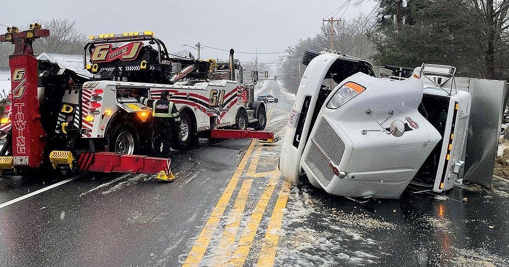 Hundreds Of Crashes Pile Up In Freezing Rain On Massachusetts And New ...