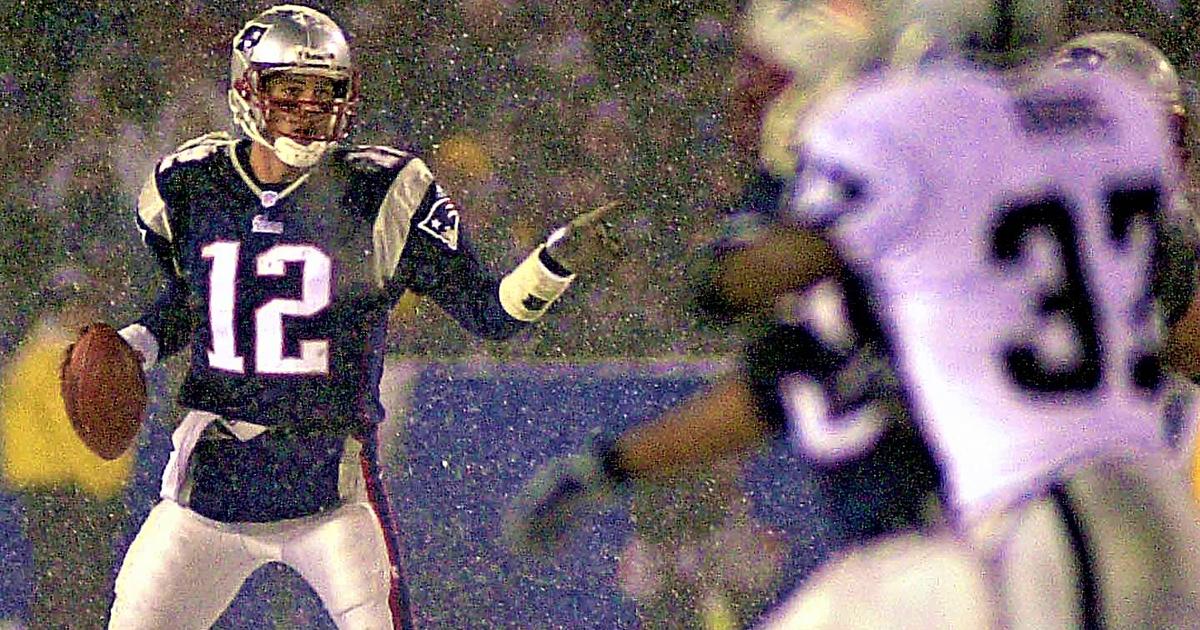 Tom Brady Thinks Tuck Rule Significantly Altered Course Of Career; Bill  Belichick Disagrees - CBS Boston