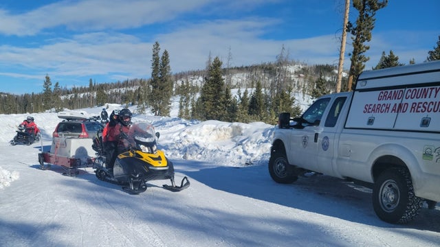 Snowmobilers-Rescued-1-Grand-County-Search-and-Rescue-on-FB.jpg 
