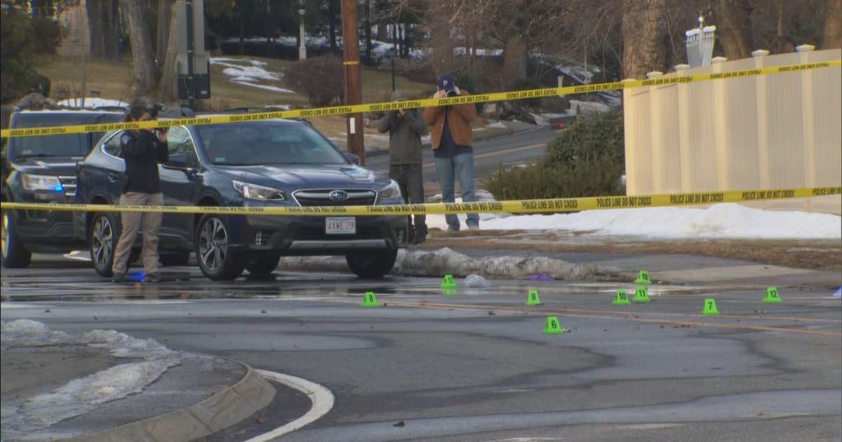 Man With Knife Killed By Lexington Police After Threatening Another ...