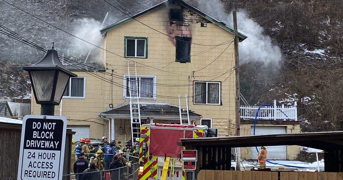 House Catches Fire In Munhall, All 5 Make It Out Safely CBS Pittsburgh