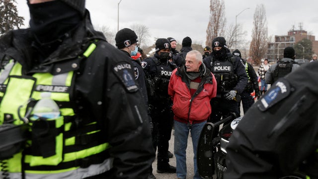 Truckers protest against COVID-19 vaccine mandates, in Windsor 