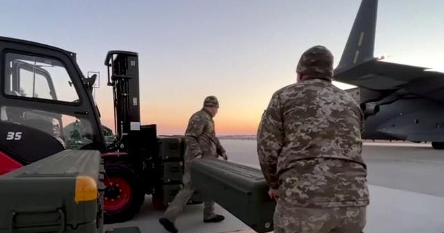 2/15: CBS News Mornings 2/15: CBS News Mornings