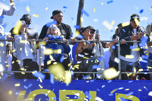 LA RAMS SUPER BOWL XVI VICTORY PARADE, LA — Average Socialite