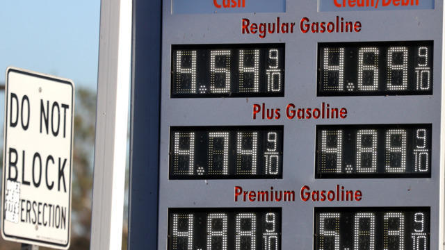 cbsn-fusion-moneywatch-white-house-signals-it-may-implement-a-gas-tax-holiday-to-help-help-drivers-struggling-with-rising-inflation-thumbnail-897319-640x360.jpg 