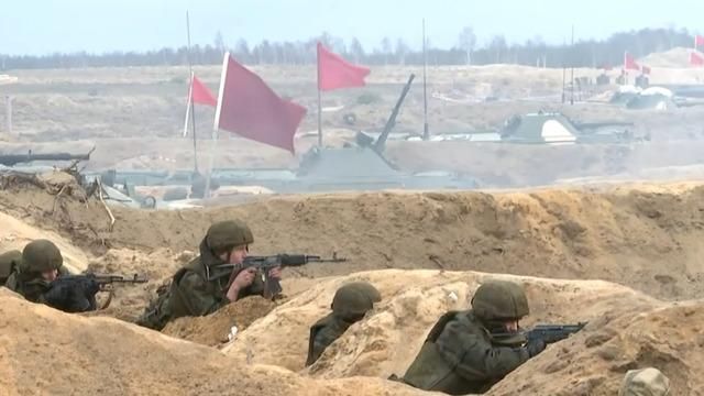 cbsn-fusion-russia-and-belarus-conduct-joint-military-drills-thumbnail-899665-640x360.jpg 