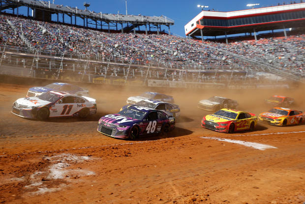 NASCAR Cup Series Food City Dirt Race 