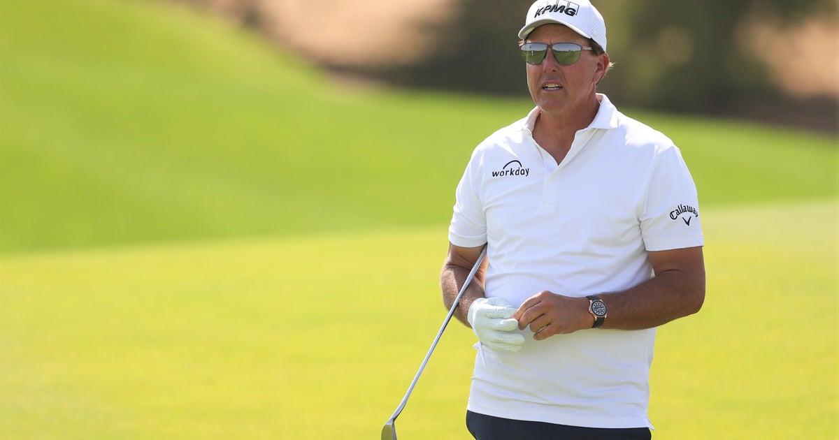 Phil Mickelson signs with Saudi-funded league, still plans to play in major tournaments