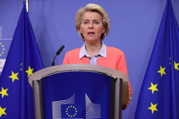 European Commission President Ursula von der Leyen holds press conference 
