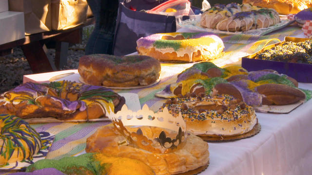 Saints loss hits New Orleans hard but king cake helps