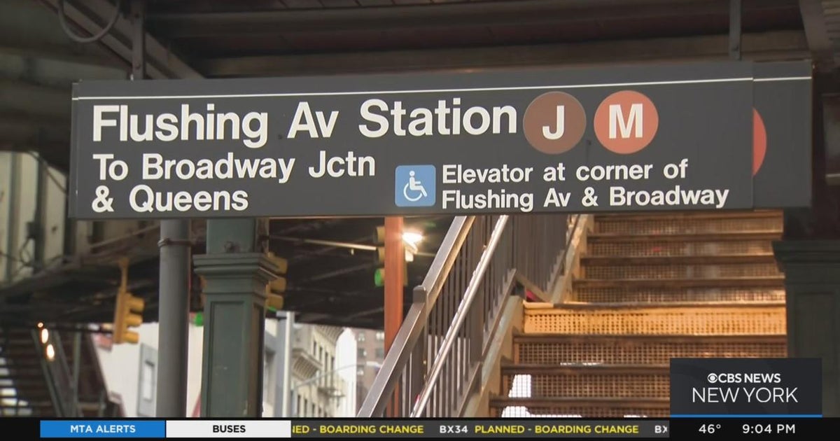 4 young men stabbed after Brooklyn subway fight - CBS New York