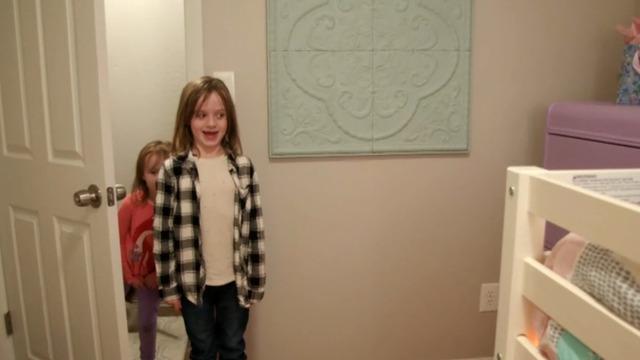 cbsn-fusion-kids-affected-by-colorado-fire-get-dream-bedrooms-thumbnail-910232-640x360.jpg 