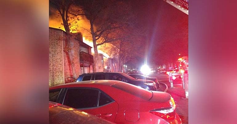 Pool House At Arlington Apartment Complex Catches Fire - CBS Texas