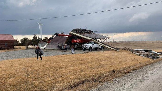 des-moines-tornado-2022-03-06.jpg 
