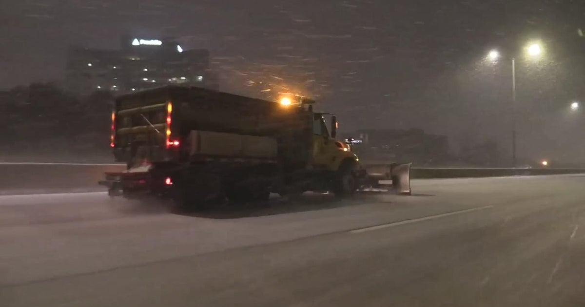 Chicago Weather Alert: Slick Road Conditions Amid Overnight Snow ...