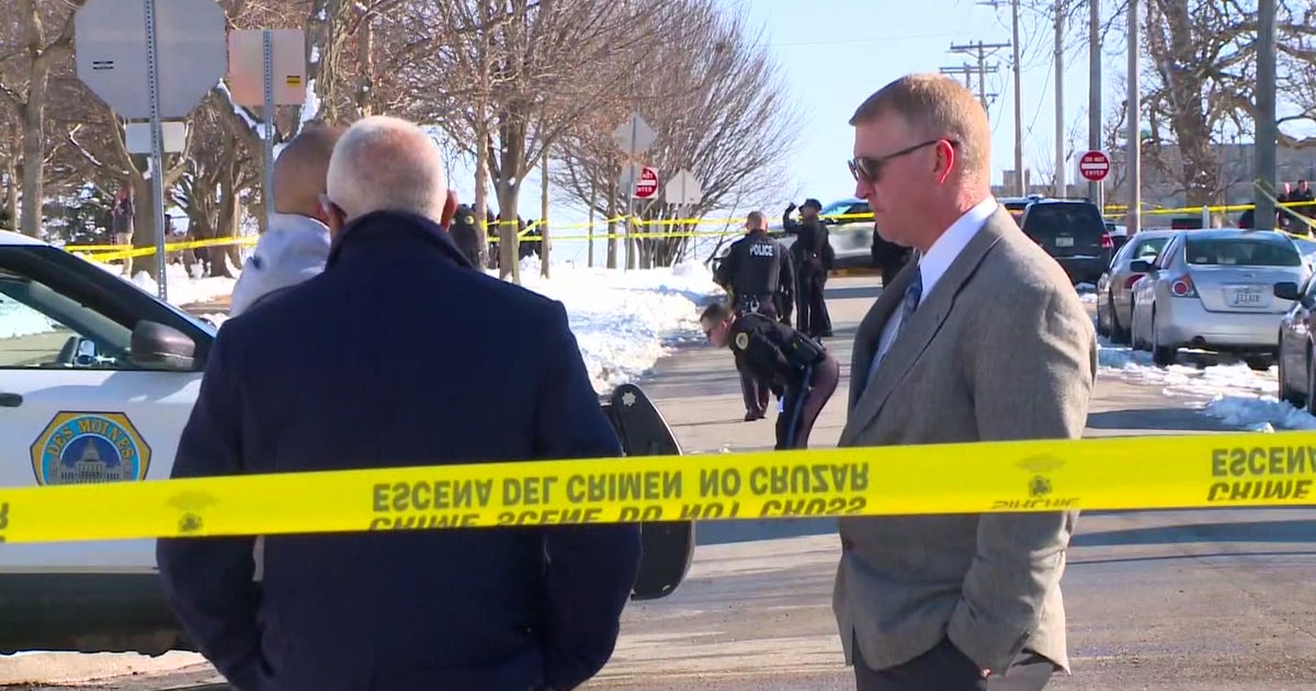 1 Teen Dead, 2 Hurt In Shooting Outside Des Moines High School - CBS ...