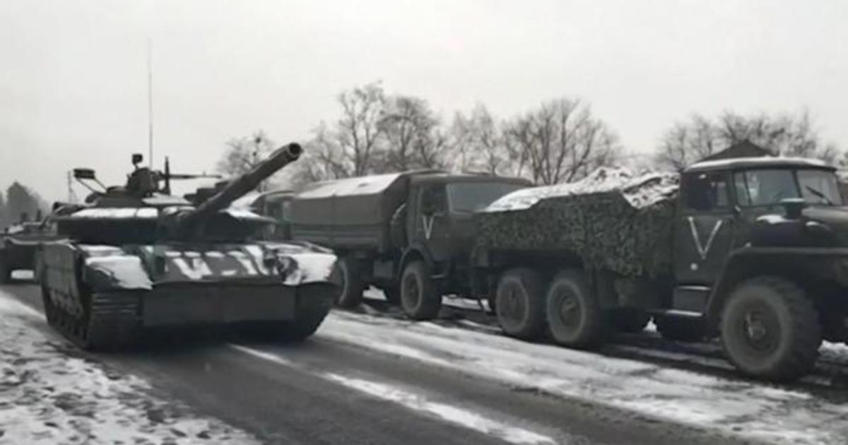 Challenges Russian military faces in Ukraine invasion - CBS News