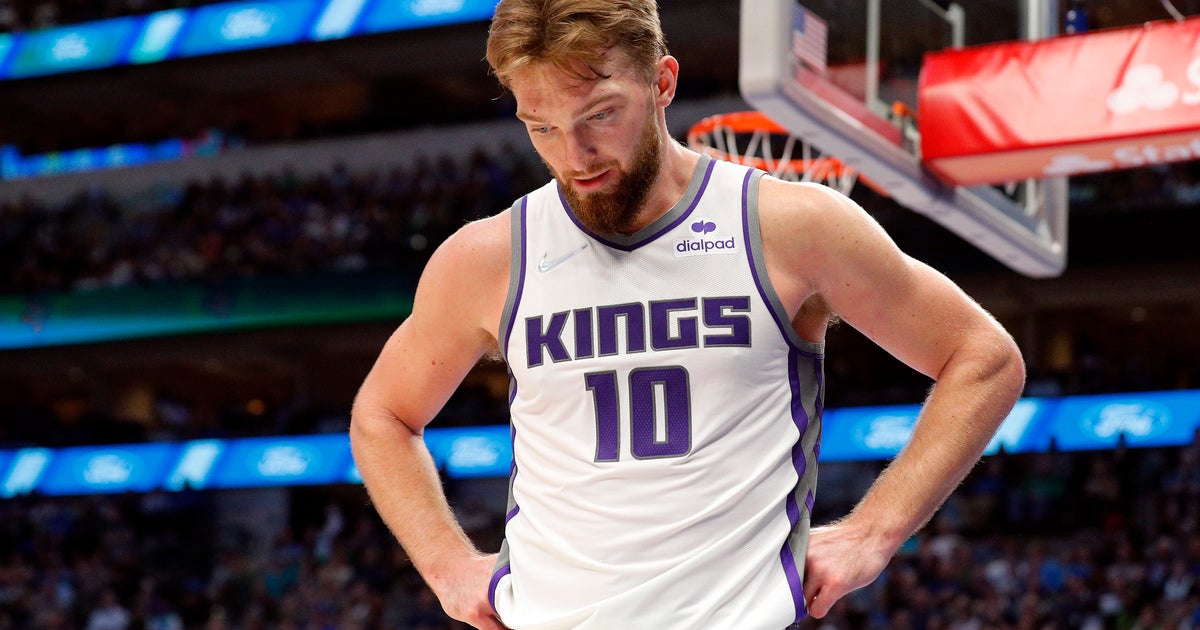 Sacramento Kings Domantas Sabonis Honors Bob Davies