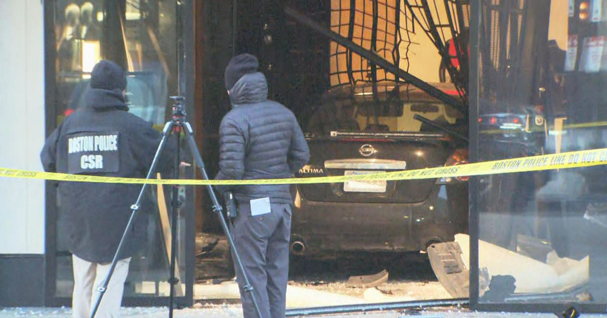 Car Crashes Into Chanel Store On Newbury Street In Boston In 'Smash And  Grab' - CBS Boston