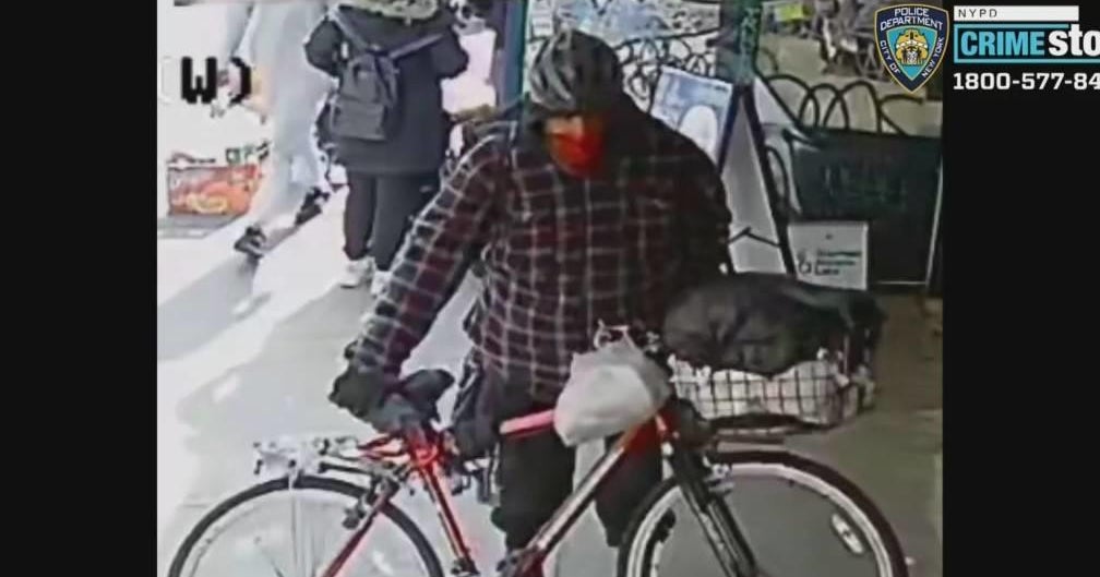 NYPD Suspect attacked 71yearold man in Lower Manhattan CBS New York