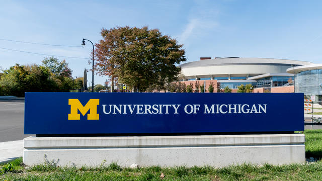 university-of-michigan-logo.jpg 