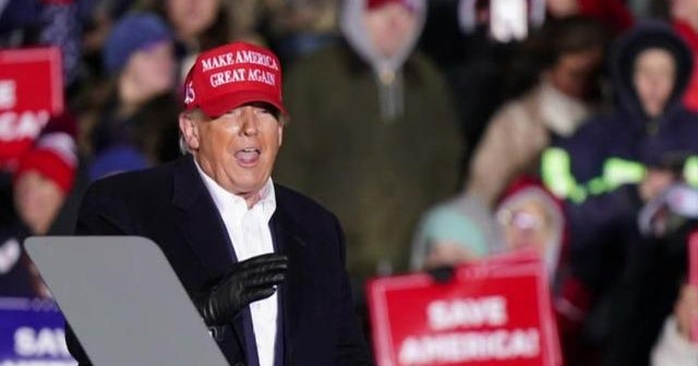 Trump slams Republican representatives from South Carolina - CBS News