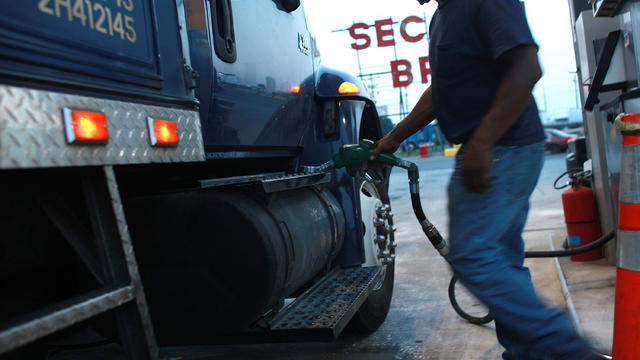 U.S. Gas Prices Average Above 4 Dollars A Gallon 