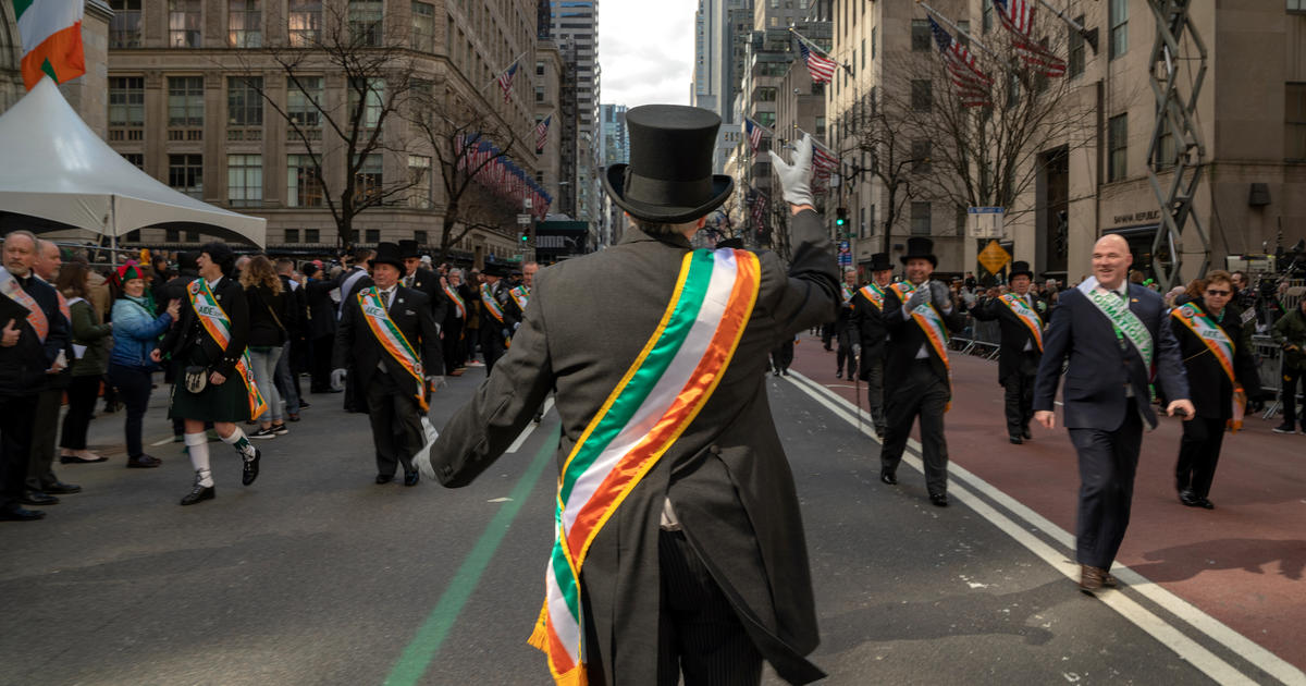 New York City St. Patrick's Day Parade returns, turns pandemic