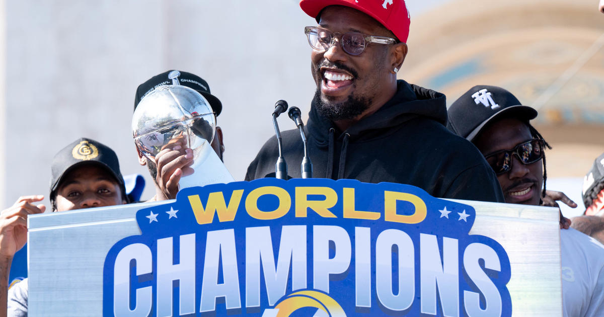 Von Miller leaves snowy Denver behind for Rams, sunshine - The San Diego  Union-Tribune