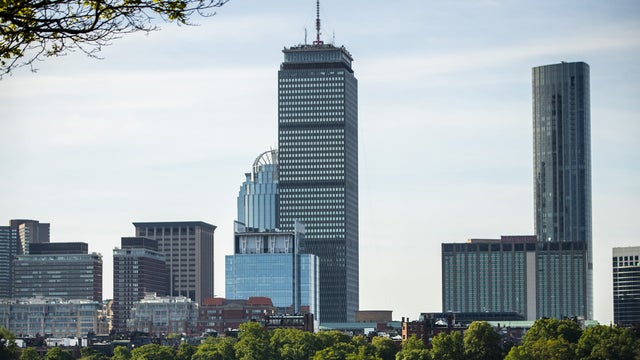 boston-river-skyline.jpg 