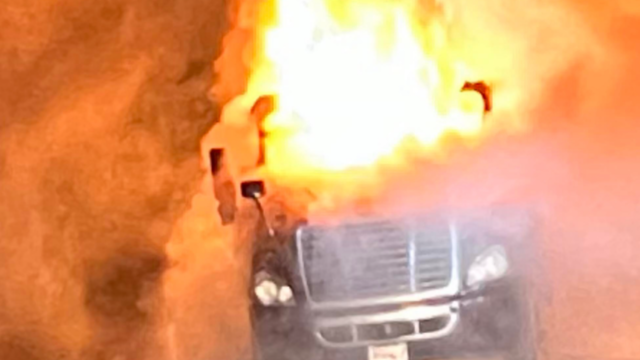 big-rig-fire.png 