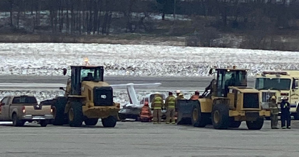Small Plane Slides Off Runway At Arnold Palmer Regional Airport CBS