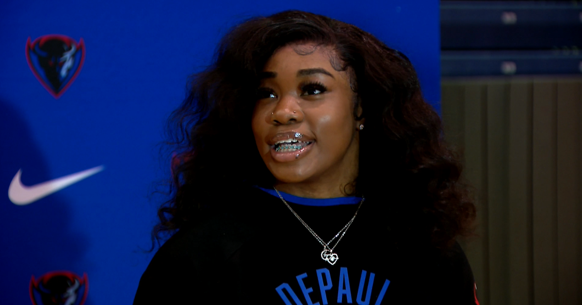 Depaul Basketball Star Aneesah Morrow Honored By Us Basketball