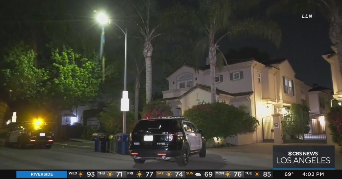 Police investigating West LA home invasion CBS Los Angeles