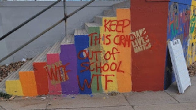 TRANS MURAL VANDALIZED 10 PKG.transfer_frame_0 