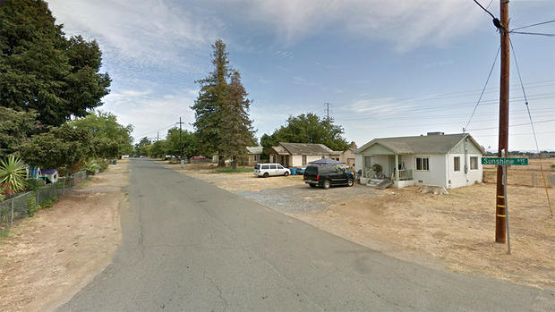 Sunshine Lane in Linda, CA (Google Street View) 