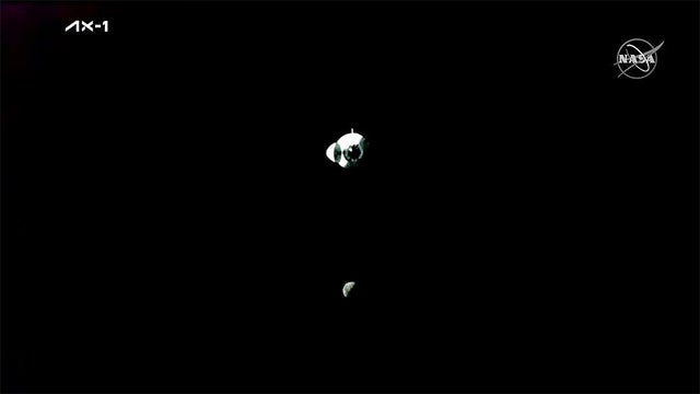 040922-moon.jpg 