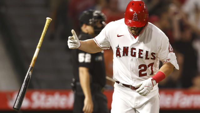 Houston Astros v Los Angeles Angels 