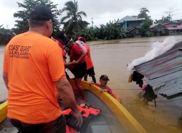 philippines-flood-landslide-2022-megi.jpg 