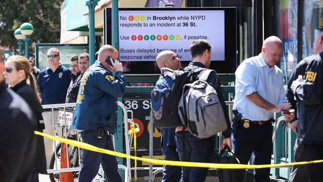 Multiple people shot at New York City subway station 