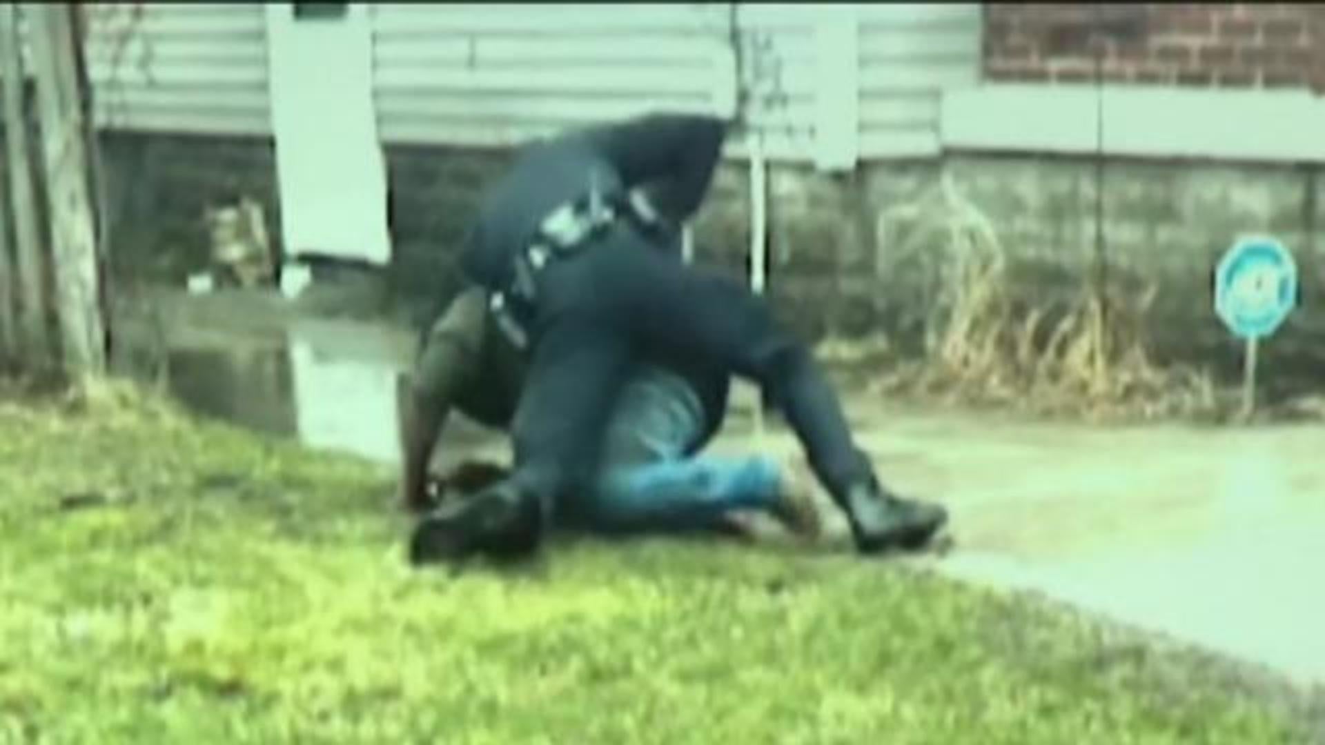 Videos show Michigan officer fatally shooting Black man