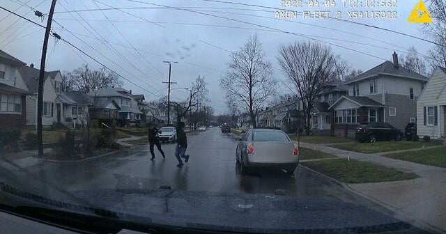 Grand Rapids shooting brings renewed attention to police deescalation