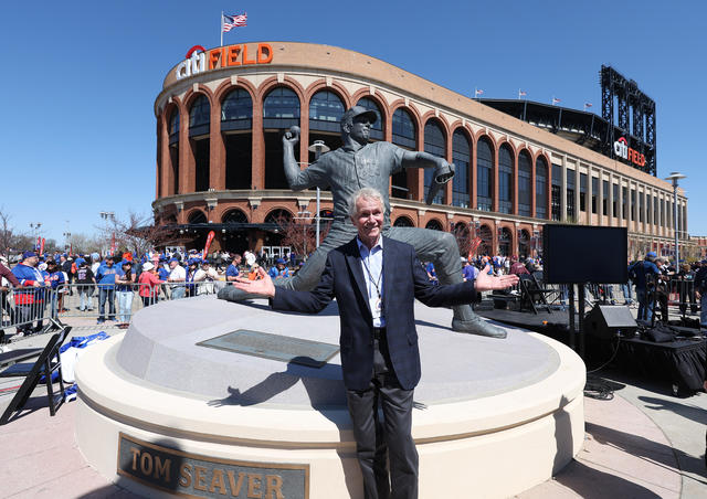 Mets Museum at Citi Field, 04/22/10: close-up look at the …