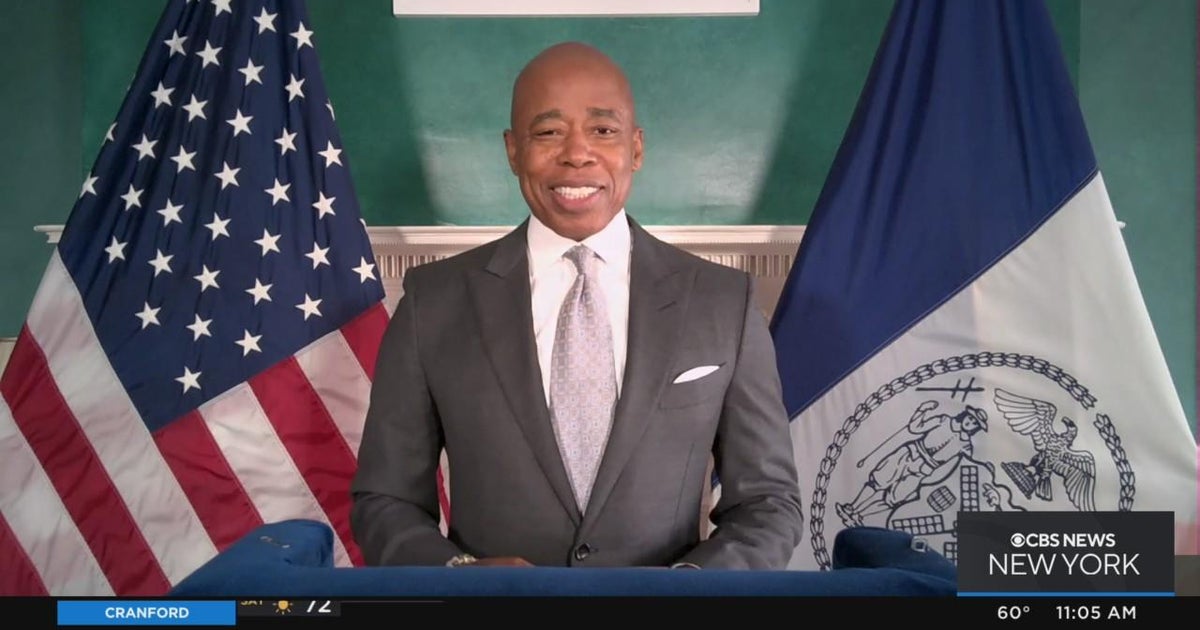 Mayor Adams briefing on social services - CBS New York